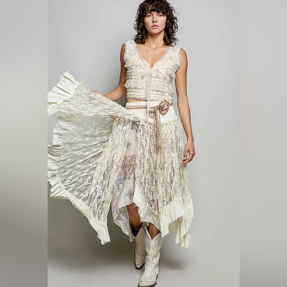 POL Lace Patchwork Skirt S-L - Picture 3 of 6
